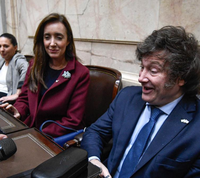 Cumbre en el Senado: el Presidente convoca a legisladores y jefes de bloque